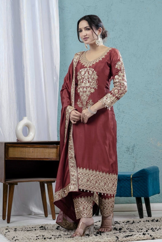 Traditional Indian Kurti Set With Dupatta